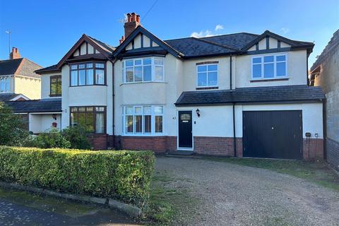 Sweetpool Lane, Hagley, Stourbridge 4 bed semi