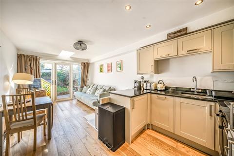 Alfred Road, Kingston Upon Thames KT1 2 bed terraced house for sale