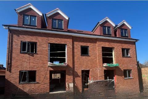 Finsbury Court, Felixstowe IP11 1 bed flat for sale