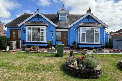 Bickington Road, Barnstaple EX31 4 bed detached bungalow for sale