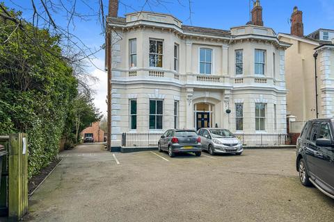 Lillington Road, Leamington Spa ... 2 bed apartment for sale