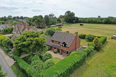 Hadleigh Road, Raydon 4 bed detached house for sale