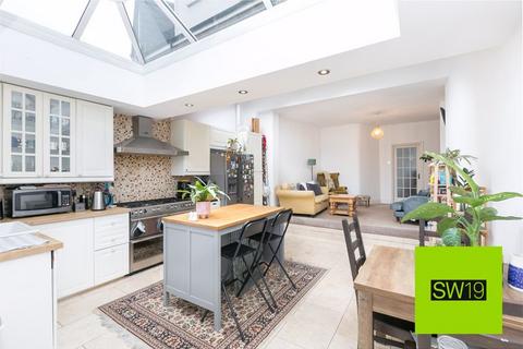 Clarendon Road, London SW19 2 bed property for sale
