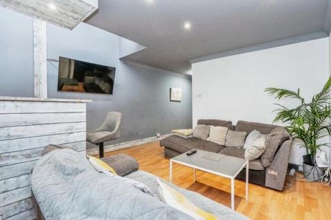 Fratton Road, Hampshire PO1 1 bed flat for sale
