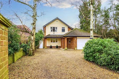 Kimbolton Road, Bedford, MK41 8DP 4 bed detached house for sale