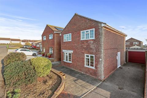 Rosemount Close, Bishopstone, Seaford 4 bed detached house for sale