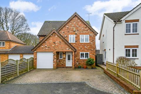 Primrose Drive, Kingsnorth, Ashford... 6 bed detached house for sale