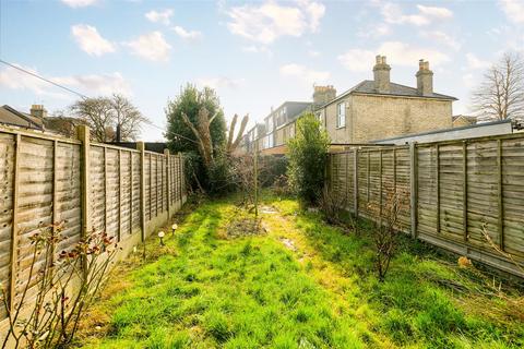 Chingford Road, Walthamstow 2 bed terraced house for sale