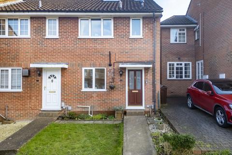 Powdermill Close, Tunbridge Wells TN4 3 bed end of terrace house for sale