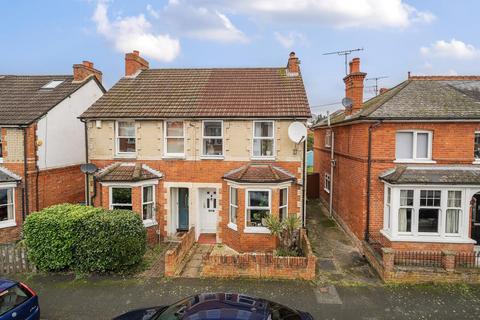 Queens Road, Camberley GU15 4 bed house for sale