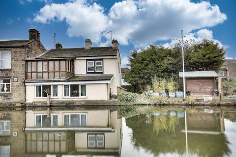 Town Street, Rodley, Leeds, West... 2 bed semi