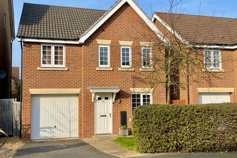 Bradley Drive, Grantham, NG31 4 bed detached house for sale