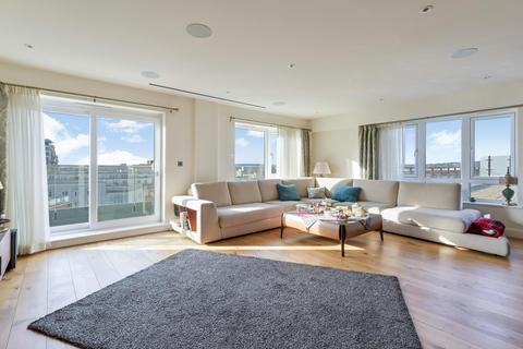 Goldhawk House, Beaufort Square... 3 bed apartment for sale