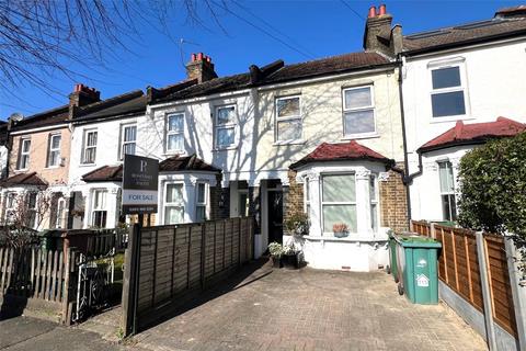 Tharp Road, Wallington, SM6 3 bed terraced house for sale