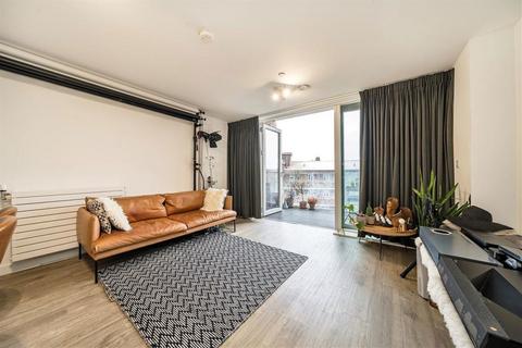Goodwood Road, London SE14 1 bed flat for sale