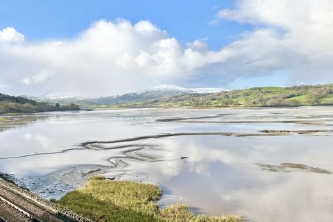 Dwr Y Carneddau, Glan Conwy 2 bed townhouse for sale