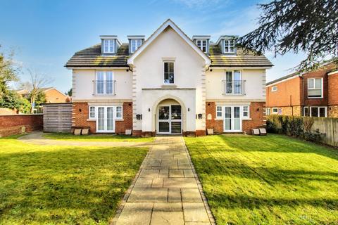 Ward Court, 2 Rectory Road... 2 bed apartment for sale