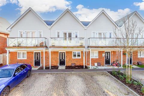 Chapman Close, Snodland, Kent 3 bed terraced house for sale