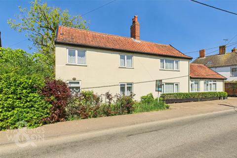 Bank Street, Pulham Market, Diss 4 bed detached house for sale