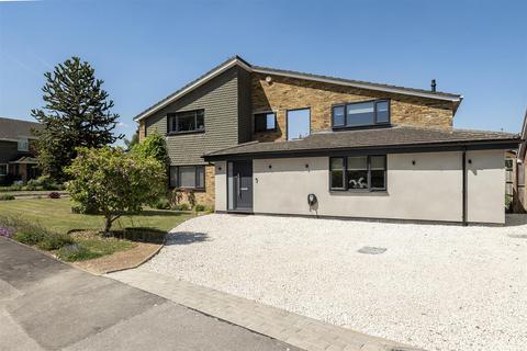 Netherfield Road, Harpenden 4 bed detached house for sale