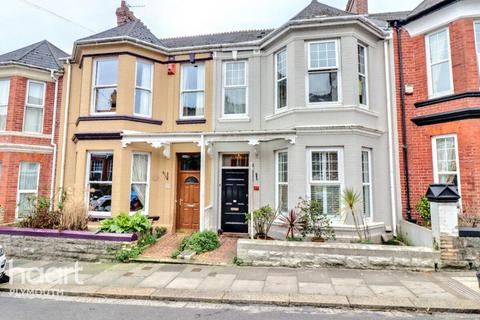 Hillside Avenue, Plymouth 4 bed terraced house for sale