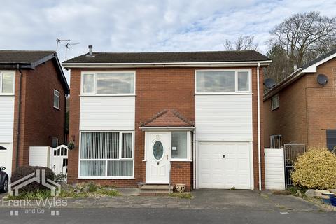 Forest Drive, Lytham 3 bed detached house for sale