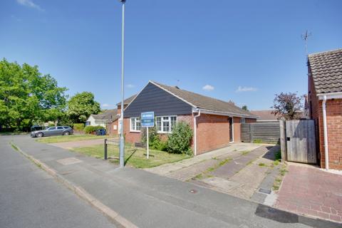 Erica Road, St. Ives, Cambs, PE27 3 bed detached bungalow for sale
