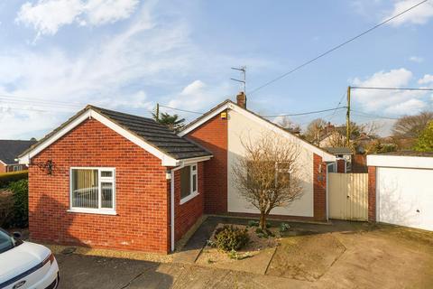 Kenwick View, Tetchill. 3 bed bungalow for sale