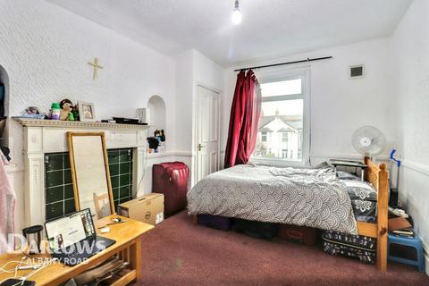 Connaught Road, Cardiff 1 bed apartment for sale