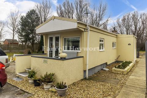 Westcliffe Drive, Morecambe LA3 2 bed bungalow for sale