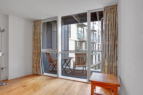 Times Square, City Quarter, London 2 bed flat for sale