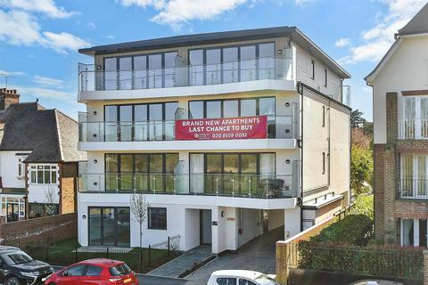Forest View, Chingford 2 bed apartment for sale