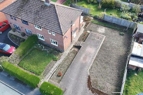 Hammonds Place, Gobowen 3 bed property for sale