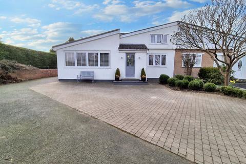 Broomfallen Road, Carlisle CA4 4 bed semi