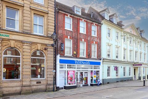 Market Place, Blandford Forum 2 bed maisonette for sale