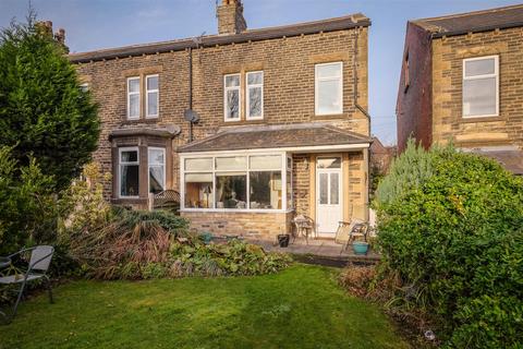 Brooklands, Halifax 3 bed end of terrace house for sale