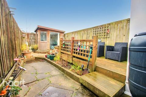 Wellesley Road, Torquay 2 bed apartment for sale