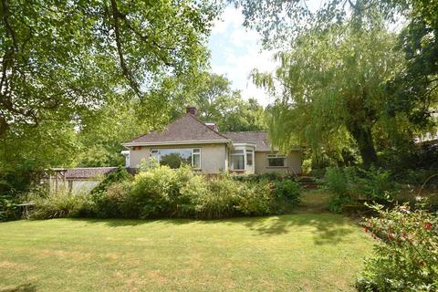 7 Longmeadow Drive, Dinas Powys, CF64... 3 bed detached bungalow for sale