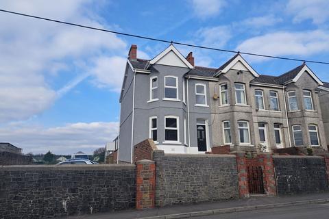 High Street, Ammanford, SA18 4 bed end of terrace house for sale