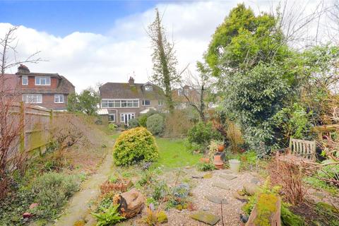 East Grinstead, West Sussex, RH19 3 bed semi