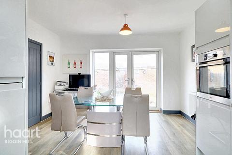 Vulcan Close, Biggin Hill 3 bed detached house for sale