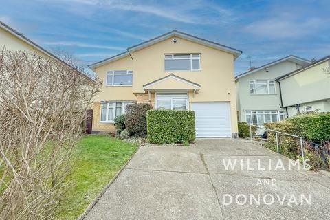 Woodpond Avenue, Hockley 5 bed detached house for sale