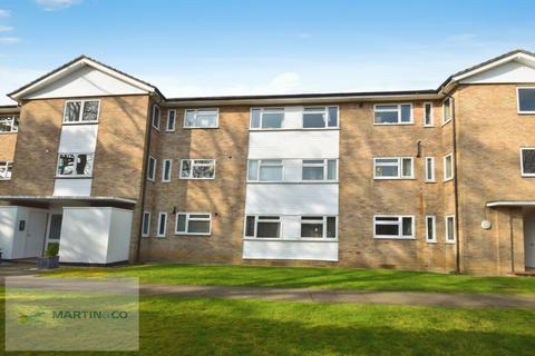 Weybridge 2 bed apartment for sale