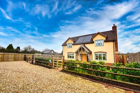 Ledbury HR8 4 bed detached house for sale