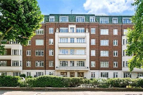 Chatsworth Court, Pembroke Road, London 1 bed flat for sale