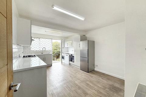 Starts Hill Road, Orpington BR6 4 bed semi