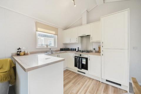 5 Laburnum Drive