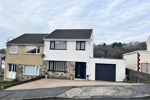 Dolau Fan Road, Burry Port 3 bed semi