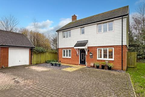 Beam Close, Arundel BN18 4 bed detached house for sale