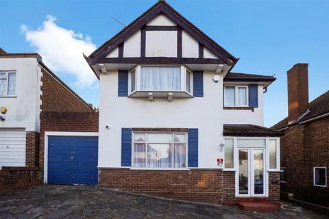 Bengeworth Road, Harrow 3 bed detached house for sale